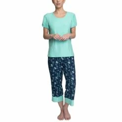 Wholesale ✔️ Hanes 👩 Women's Short Sleeve T-Shirt & Cropped Pants Pajama Set Blue Belle Print 🔥